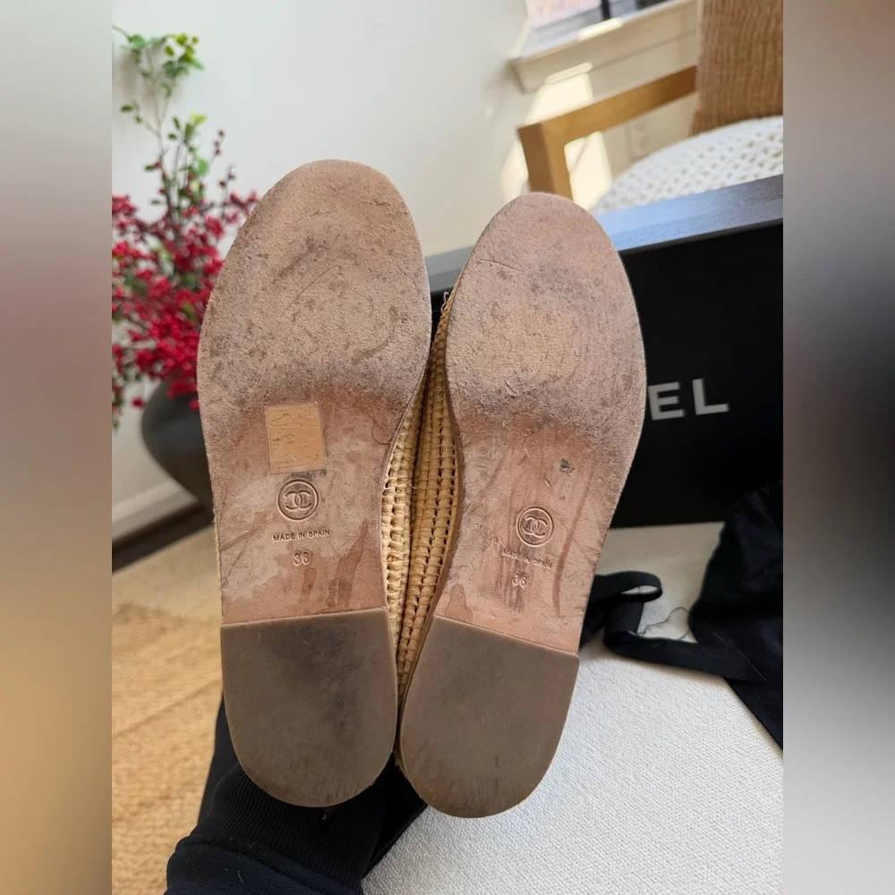 Chanel Black Leather Espadrilles with Raffia Soles- Sz. 36 - Picture 3 of 4